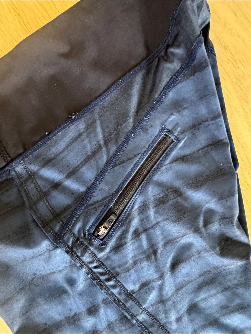 Lululemon Navy & Black Athletic Capri Leggings